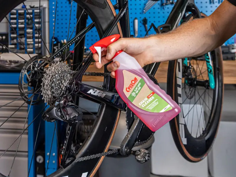 Gebruik Plant-Based Chain Cleaner