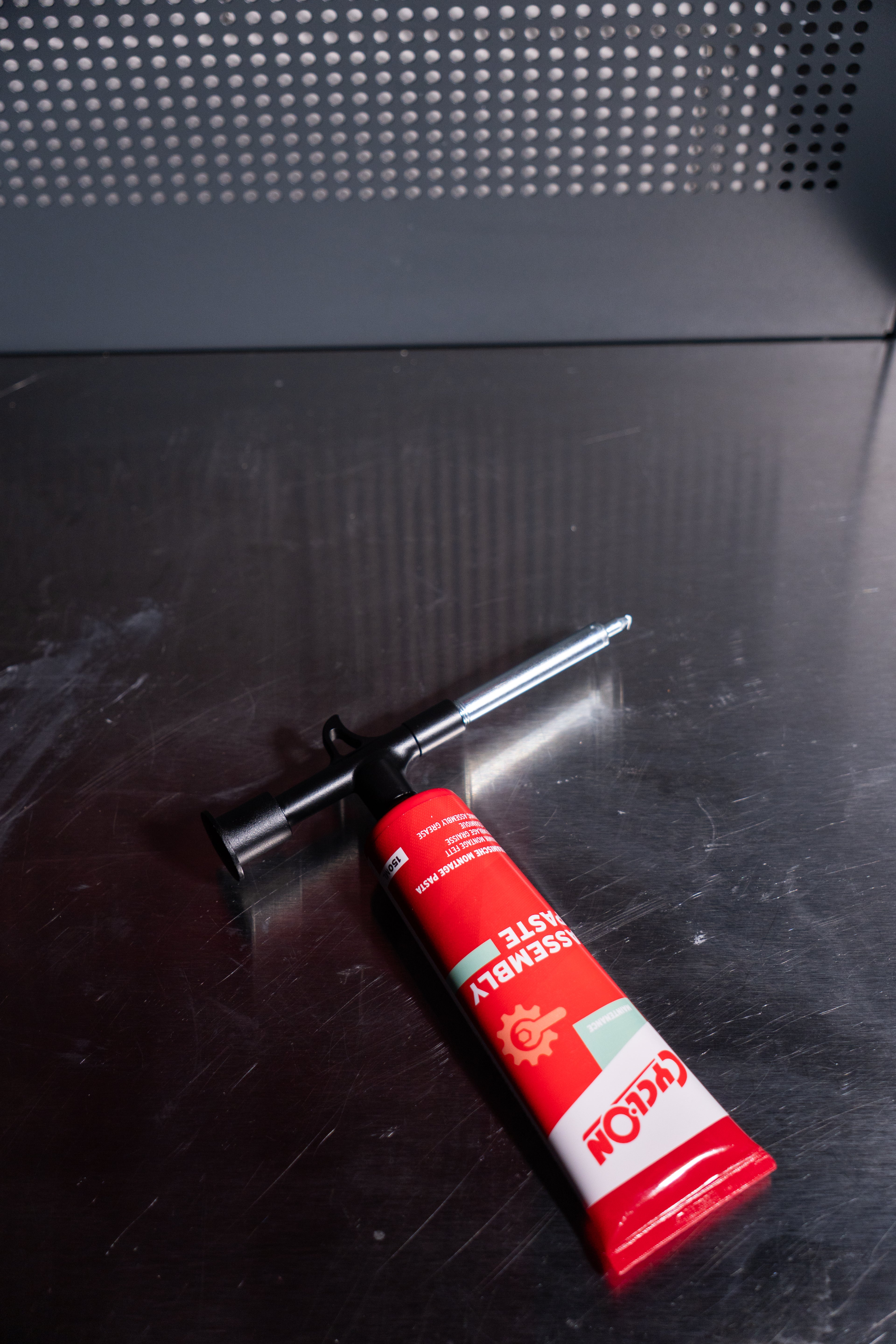 Grease Gun for CyclOn Tube
